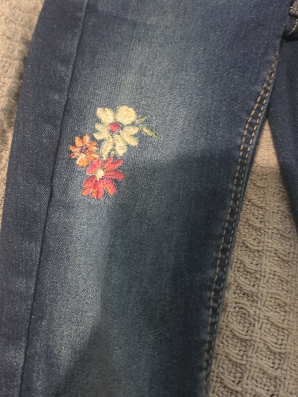 wonder nation Dark Blue Embroidered Girls Jeans - Picture 2 of 5